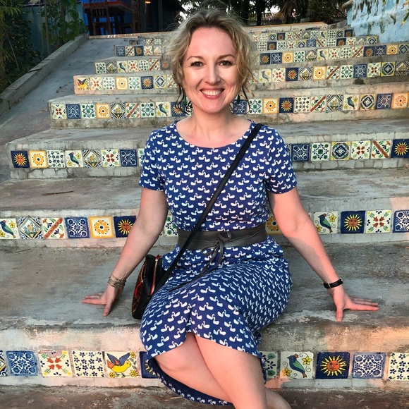 Meet your Posher, Olia - Picture 2 of 3